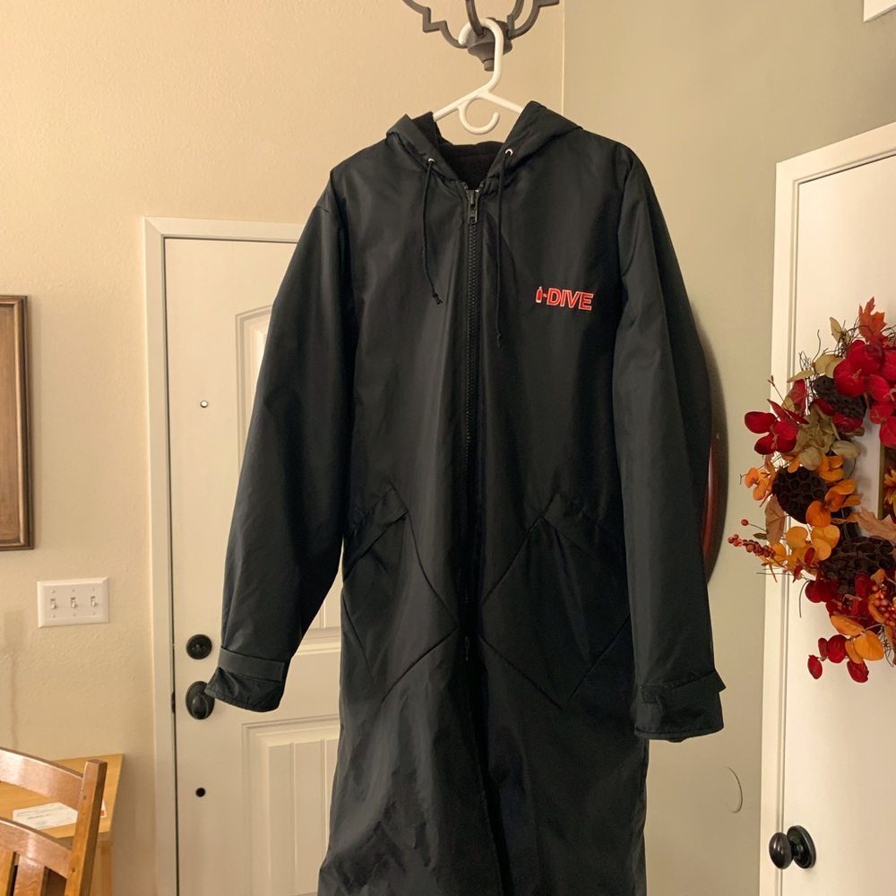 I Dive SCUBA/Post-Dive Trident Coat